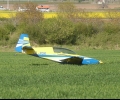 Двуместен самолет със старозагорец на борда се приземи аварийно край Богомилово в неделя
