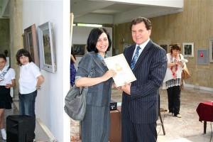 Грамота "Неофит Рилски" - за Катя Русева, директор на Частно основно училище „Елин Пелин” и Частна детска градина „Ян Бибиян”, Стара Загора