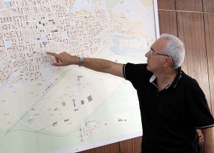 Главният архитект на Община Стара Загора Иван Кирчев разяснява зоните.