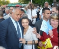 Хиляди старозагорци посрещнаха председателя на ГЕРБ Бойко Борисов на площада пред Общината