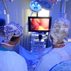 3D laparoskopska operaciya-3