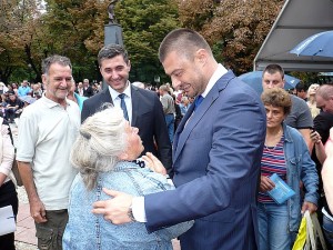 Неотлъчно до лидера на ББЦ беше вторият в листата на коалицията в Стара Загора Янко Янков