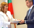 Казанлък и Толияти подписаха Меморандум за сътрудничество в местното самоуправление, бизнеса, културата, образованието, туризма и спорта