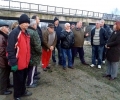 В с. Розово протестират за подкопаване на мост над Тунджа. Фирмата, почистваща речното корито, прекрати временно работа