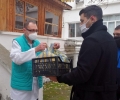 Младежи от ГЕРБ – Стара Загора доставят топла храна на медици