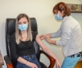 Медици от Болница „Тракия“ са първите ваксинирани срещу Covid-19 в Стара Загора