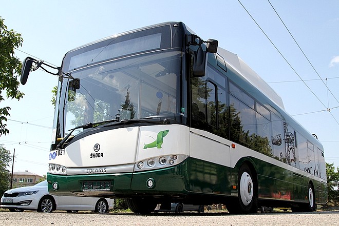 Avtobus gradski transport 660