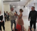 В Община Казанлък шест двойки сключиха граждански брак на датата с шест двойки