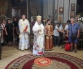 На Преображение Господне митрополит Киприан служи в Нова Загора, в неделя - в Потопената църква (яз. 